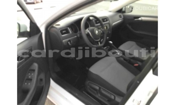 Buy Import Volkswagen Jetta White Car in Import - Dubai in Ali Sabieh Region Buy Import Volkswagen Jetta White Car in Import - Dubai in Ali Sabieh Region