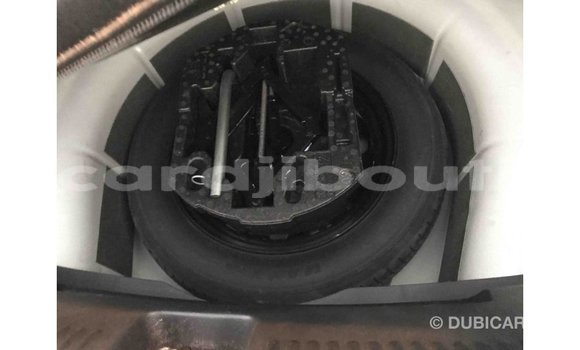 Buy Import Volkswagen Jetta White Car in Import - Dubai in Ali Sabieh Region Buy Import Volkswagen Jetta White Car in Import - Dubai in Ali Sabieh Region