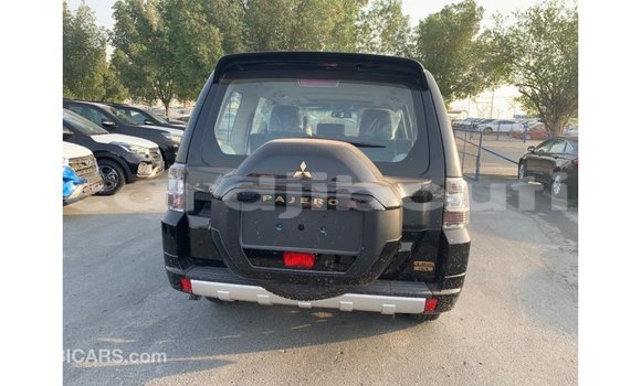 Acheter Import Voiture Mitsubishi Pajero Noir à Import - Dubai, Ali Sabieh Region Acheter Import Voiture Mitsubishi Pajero Noir à Import - Dubai, Ali Sabieh Region