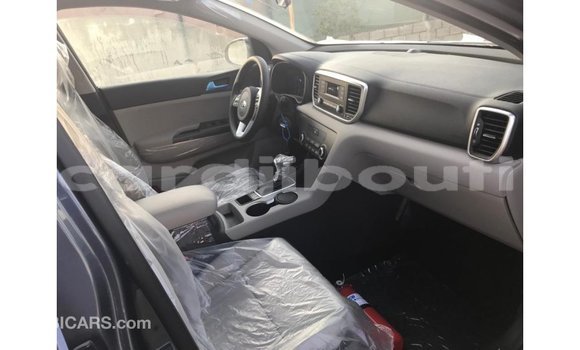 Acheter Import Voiture Kia Sportage Marron à Import - Dubai, Ali Sabieh Region Acheter Import Voiture Kia Sportage Marron à Import - Dubai, Ali Sabieh Region