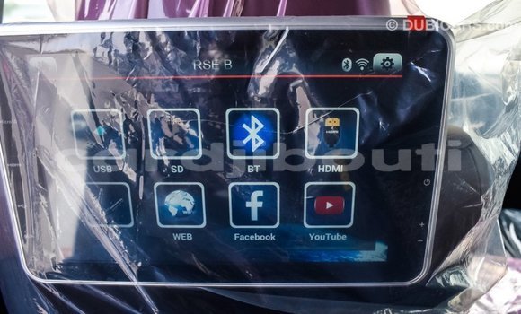 Acheter Import Voiture Toyota Land Cruiser Blanc à Import - Dubai, Ali Sabieh Region Acheter Import Voiture Toyota Land Cruiser Blanc à Import - Dubai, Ali Sabieh Region