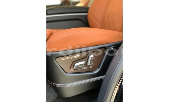 Acheter Import Voiture Toyota Land Cruiser Noir à Import - Dubai, Ali Sabieh Region Acheter Import Voiture Toyota Land Cruiser Noir à Import - Dubai, Ali Sabieh Region