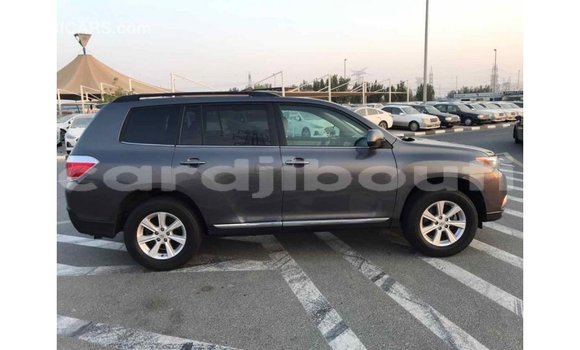 Buy Import Toyota Highlander Other Car in Import - Dubai in Ali Sabieh Region Buy Import Toyota Highlander Other Car in Import - Dubai in Ali Sabieh Region