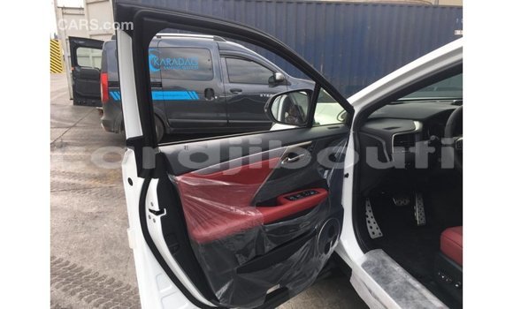 Acheter Import Voiture Lexus RX 300 Blanc à Import - Dubai, Ali Sabieh Region Acheter Import Voiture Lexus RX 300 Blanc à Import - Dubai, Ali Sabieh Region