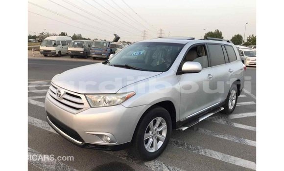 Buy Import Toyota Highlander Other Car in Import - Dubai in Ali Sabieh Region Buy Import Toyota Highlander Other Car in Import - Dubai in Ali Sabieh Region