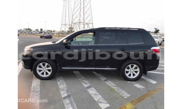 Buy Import Toyota Highlander Black Car in Import - Dubai in Ali Sabieh Region Buy Import Toyota Highlander Black Car in Import - Dubai in Ali Sabieh Region
