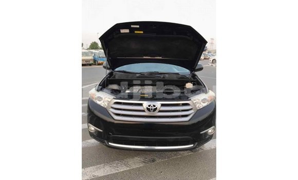 Buy Import Toyota Highlander Black Car in Import - Dubai in Ali Sabieh Region Buy Import Toyota Highlander Black Car in Import - Dubai in Ali Sabieh Region