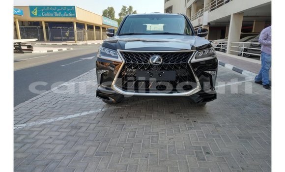 Acheter Import Voiture Lexus LX Noir à Import - Dubai, Ali Sabieh Region Acheter Import Voiture Lexus LX Noir à Import - Dubai, Ali Sabieh Region