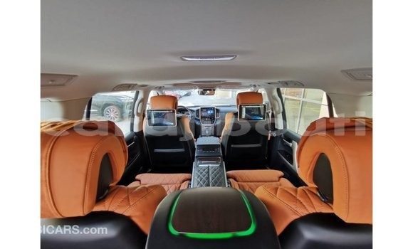 Buy Import Toyota Land Cruiser Black Car in Import - Dubai in Ali Sabieh Region Buy Import Toyota Land Cruiser Black Car in Import - Dubai in Ali Sabieh Region