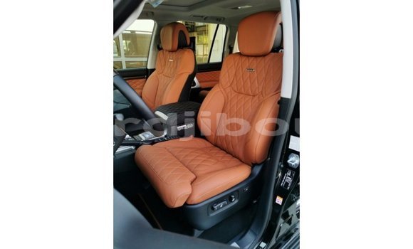 Buy Import Toyota Land Cruiser Black Car in Import - Dubai in Ali Sabieh Region Buy Import Toyota Land Cruiser Black Car in Import - Dubai in Ali Sabieh Region