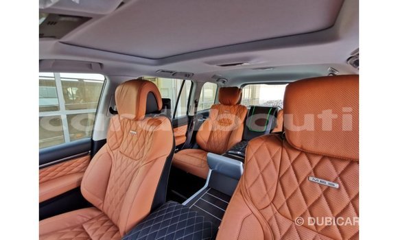 Buy Import Toyota Land Cruiser Black Car in Import - Dubai in Ali Sabieh Region Buy Import Toyota Land Cruiser Black Car in Import - Dubai in Ali Sabieh Region