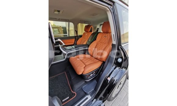 Buy Import Toyota Land Cruiser Black Car in Import - Dubai in Ali Sabieh Region Buy Import Toyota Land Cruiser Black Car in Import - Dubai in Ali Sabieh Region