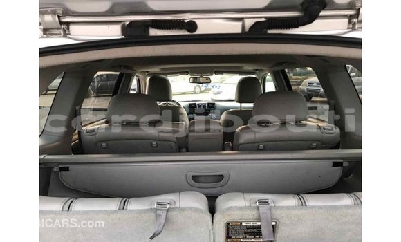 Acheter Import Voiture Toyota Highlander Noir à Import - Dubai, Ali Sabieh Region Acheter Import Voiture Toyota Highlander Noir à Import - Dubai, Ali Sabieh Region