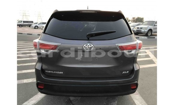 Buy Import Toyota Highlander Other Car in Import - Dubai in Ali Sabieh Region Buy Import Toyota Highlander Other Car in Import - Dubai in Ali Sabieh Region