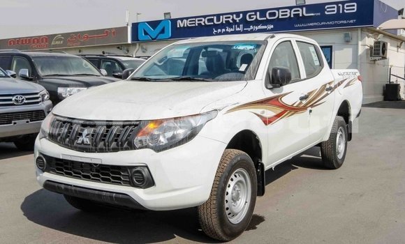 Buy Import Mitsubishi L200 White Car in Import - Dubai in Ali Sabieh Region Buy Import Mitsubishi L200 White Car in Import - Dubai in Ali Sabieh Region