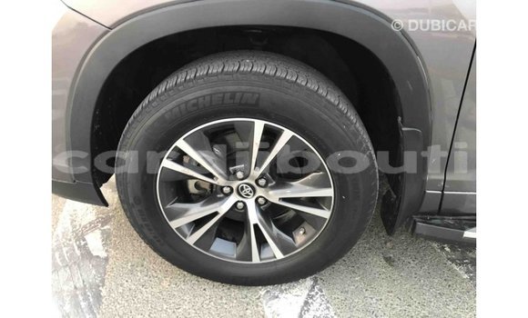 Buy Import Toyota Highlander Other Car in Import - Dubai in Ali Sabieh Region Buy Import Toyota Highlander Other Car in Import - Dubai in Ali Sabieh Region