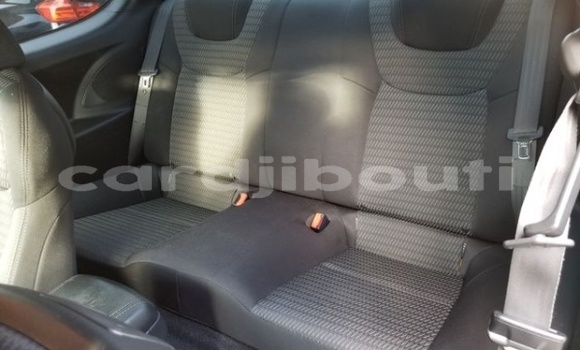 Acheter Occasion Voiture Hyundai Genesis Coupe Gris à Djibouti, Djibouti Region Acheter Occasion Voiture Hyundai Genesis Coupe Gris à Djibouti, Djibouti Region