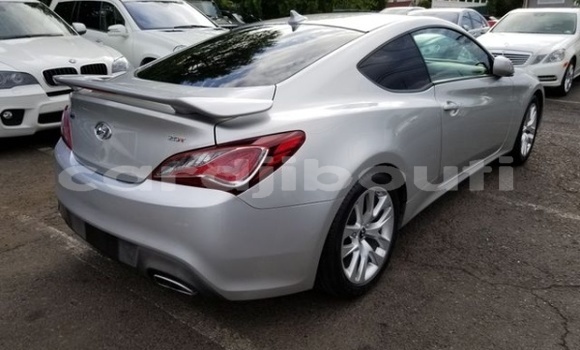 Acheter Occasion Voiture Hyundai Genesis Coupe Gris à Djibouti, Djibouti Region Acheter Occasion Voiture Hyundai Genesis Coupe Gris à Djibouti, Djibouti Region