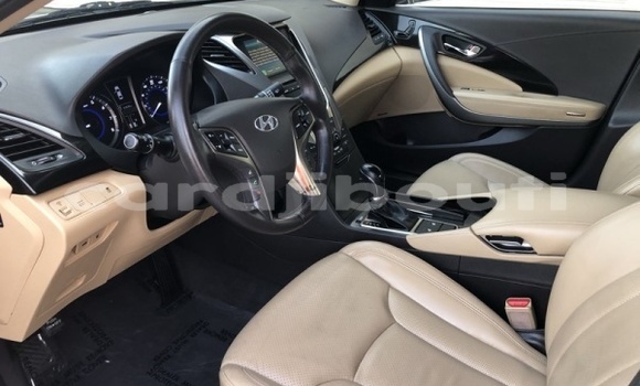 Acheter Occasion Voiture Hyundai Azera Autre à Djibouti, Djibouti Region Acheter Occasion Voiture Hyundai Azera Autre à Djibouti, Djibouti Region