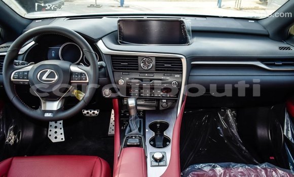 Acheter Import Voiture Lexus RX 300 Blanc à Import - Dubai, Ali Sabieh Region Acheter Import Voiture Lexus RX 300 Blanc à Import - Dubai, Ali Sabieh Region