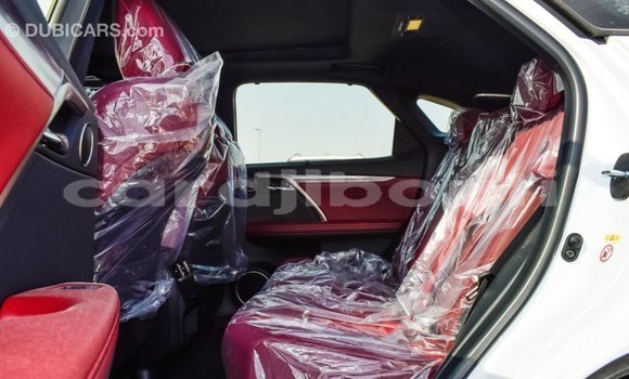 Acheter Import Voiture Lexus RX 300 Blanc à Import - Dubai, Ali Sabieh Region Acheter Import Voiture Lexus RX 300 Blanc à Import - Dubai, Ali Sabieh Region