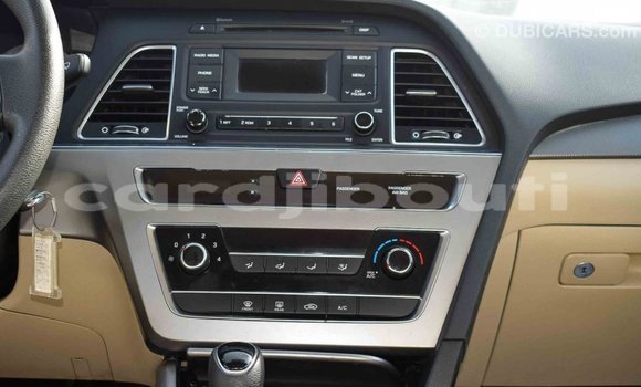 Buy Import Hyundai Sonata Brown Car in Import - Dubai in Ali Sabieh Region Buy Import Hyundai Sonata Brown Car in Import - Dubai in Ali Sabieh Region