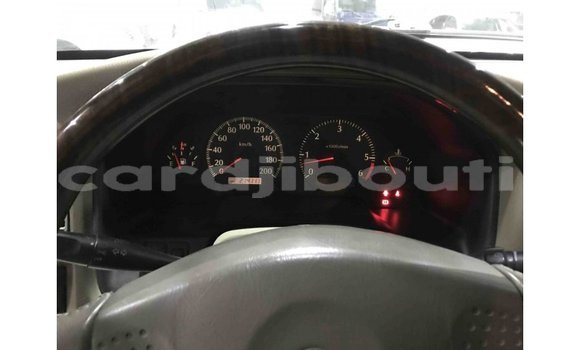 Acheter Import Voiture Nissan Patrol Blanc à Import - Dubai, Ali Sabieh Region Acheter Import Voiture Nissan Patrol Blanc à Import - Dubai, Ali Sabieh Region