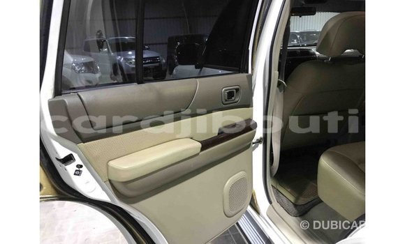 Acheter Import Voiture Nissan Patrol Blanc à Import - Dubai, Ali Sabieh Region Acheter Import Voiture Nissan Patrol Blanc à Import - Dubai, Ali Sabieh Region