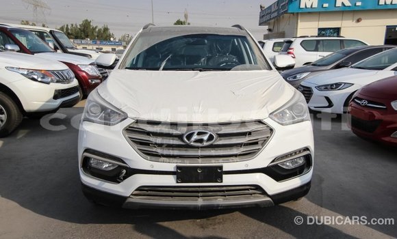 Buy Import Hyundai Santa Fe White Car in Import - Dubai in Ali Sabieh Region Buy Import Hyundai Santa Fe White Car in Import - Dubai in Ali Sabieh Region