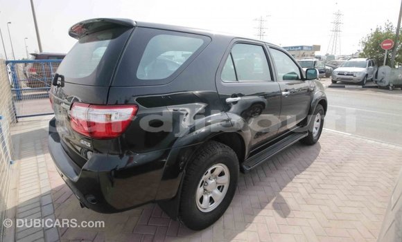 Buy Import Toyota Fortuner Black Car in Import - Dubai in Ali Sabieh Region Buy Import Toyota Fortuner Black Car in Import - Dubai in Ali Sabieh Region