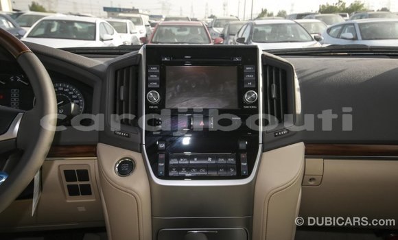 Buy Import Toyota Land Cruiser Black Car in Import - Dubai in Ali Sabieh Region Buy Import Toyota Land Cruiser Black Car in Import - Dubai in Ali Sabieh Region