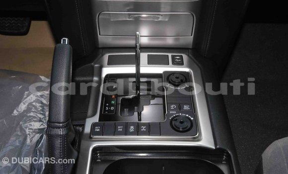 Buy Import Toyota Land Cruiser White Car in Import - Dubai in Ali Sabieh Region Buy Import Toyota Land Cruiser White Car in Import - Dubai in Ali Sabieh Region
