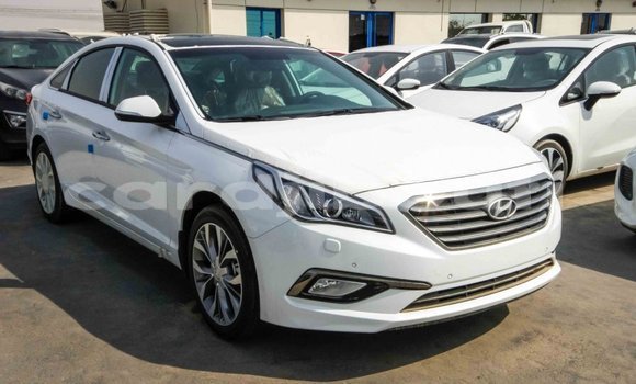 Buy Import Hyundai Sonata White Car in Import - Dubai in Ali Sabieh Region Buy Import Hyundai Sonata White Car in Import - Dubai in Ali Sabieh Region
