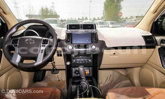 Buy Import Toyota Prado White Car in Import - Dubai in Ali Sabieh Region Buy Import Toyota Prado White Car in Import - Dubai in Ali Sabieh Region