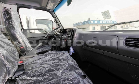 Buy Import Hyundai Accent White Car in Import - Dubai in Ali Sabieh Region Buy Import Hyundai Accent White Car in Import - Dubai in Ali Sabieh Region