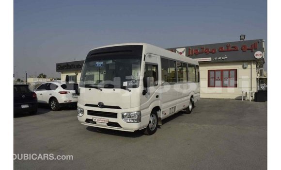 Buy Import Toyota Coaster White Car in Import - Dubai in Ali Sabieh Region Buy Import Toyota Coaster White Car in Import - Dubai in Ali Sabieh Region