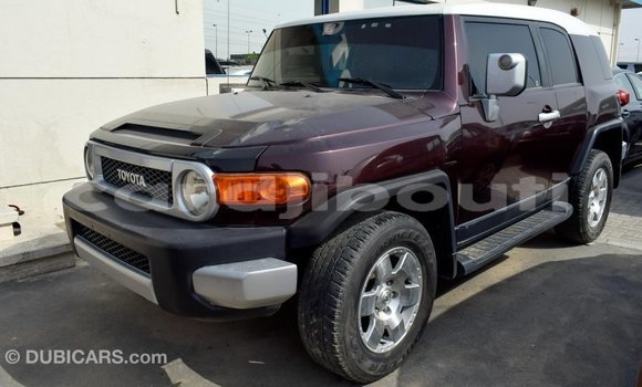 Buy Import Toyota FJ Cruiser Other Car in Import - Dubai in Ali Sabieh Region Buy Import Toyota FJ Cruiser Other Car in Import - Dubai in Ali Sabieh Region
