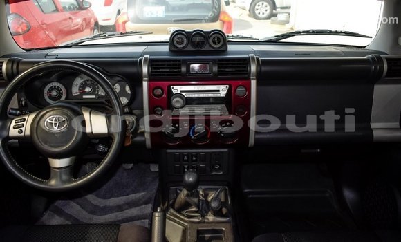 Buy Import Toyota FJ Cruiser Other Car in Import - Dubai in Ali Sabieh Region Buy Import Toyota FJ Cruiser Other Car in Import - Dubai in Ali Sabieh Region