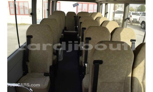 Buy Import Toyota Coaster White Car in Import - Dubai in Ali Sabieh Region Buy Import Toyota Coaster White Car in Import - Dubai in Ali Sabieh Region