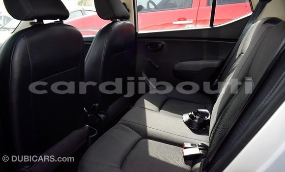 Buy Import Hyundai i10 Other Car in Import - Dubai in Ali Sabieh Region Buy Import Hyundai i10 Other Car in Import - Dubai in Ali Sabieh Region