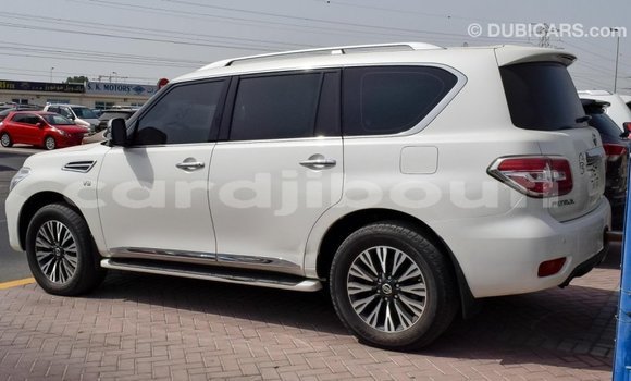 Buy Import Nissan Patrol White Car in Import - Dubai in Ali Sabieh Region Buy Import Nissan Patrol White Car in Import - Dubai in Ali Sabieh Region