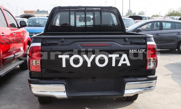 Buy Import Toyota Hilux Black Car in Import - Dubai in Ali Sabieh Region Buy Import Toyota Hilux Black Car in Import - Dubai in Ali Sabieh Region