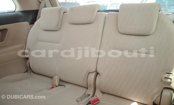 Acheter Import Voiture Toyota Previa Blanc à Import - Dubai, Ali Sabieh Region Acheter Import Voiture Toyota Previa Blanc à Import - Dubai, Ali Sabieh Region