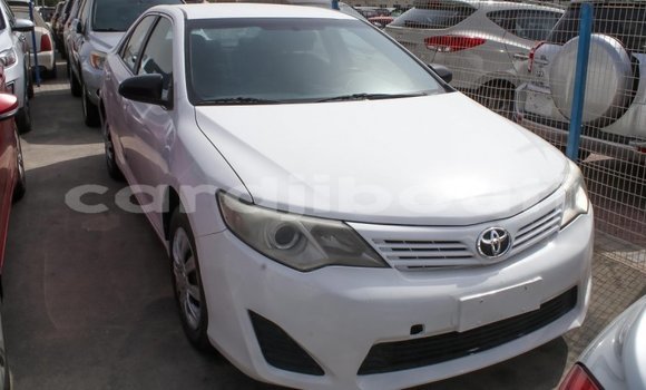 Buy Import Toyota Camry White Car in Import - Dubai in Ali Sabieh Region Buy Import Toyota Camry White Car in Import - Dubai in Ali Sabieh Region