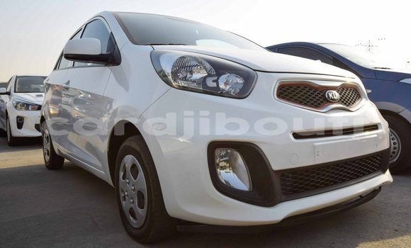 Acheter Import Voiture Kia Picanto Blanc à Import - Dubai, Ali Sabieh Region Acheter Import Voiture Kia Picanto Blanc à Import - Dubai, Ali Sabieh Region