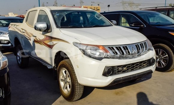 Buy Import Mitsubishi L200 White Car in Import - Dubai in Ali Sabieh Region Buy Import Mitsubishi L200 White Car in Import - Dubai in Ali Sabieh Region