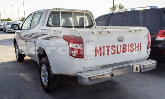 Buy Import Mitsubishi L200 White Car in Import - Dubai in Ali Sabieh Region Buy Import Mitsubishi L200 White Car in Import - Dubai in Ali Sabieh Region
