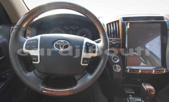 Buy Import Toyota Land Cruiser Brown Car in Import - Dubai in Ali Sabieh Region Buy Import Toyota Land Cruiser Brown Car in Import - Dubai in Ali Sabieh Region