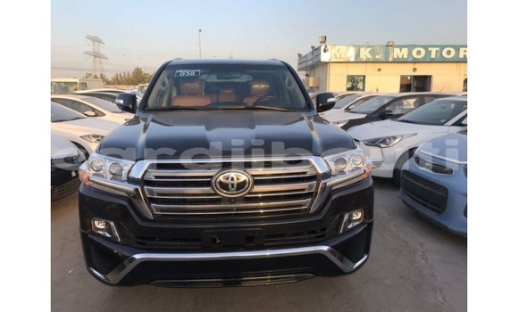 Buy Import Toyota Land Cruiser Black Car in Import - Dubai in Ali Sabieh Region Buy Import Toyota Land Cruiser Black Car in Import - Dubai in Ali Sabieh Region