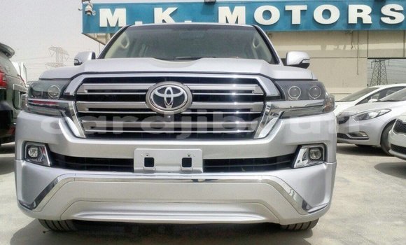 Buy Import Toyota Land Cruiser Other Car in Import - Dubai in Ali Sabieh Region Buy Import Toyota Land Cruiser Other Car in Import - Dubai in Ali Sabieh Region